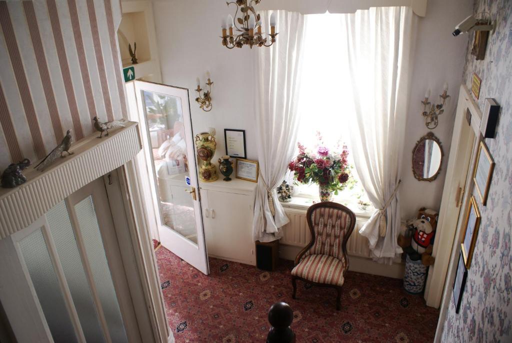 The Highfield Private Hotel Blackpool Zewnętrze zdjęcie