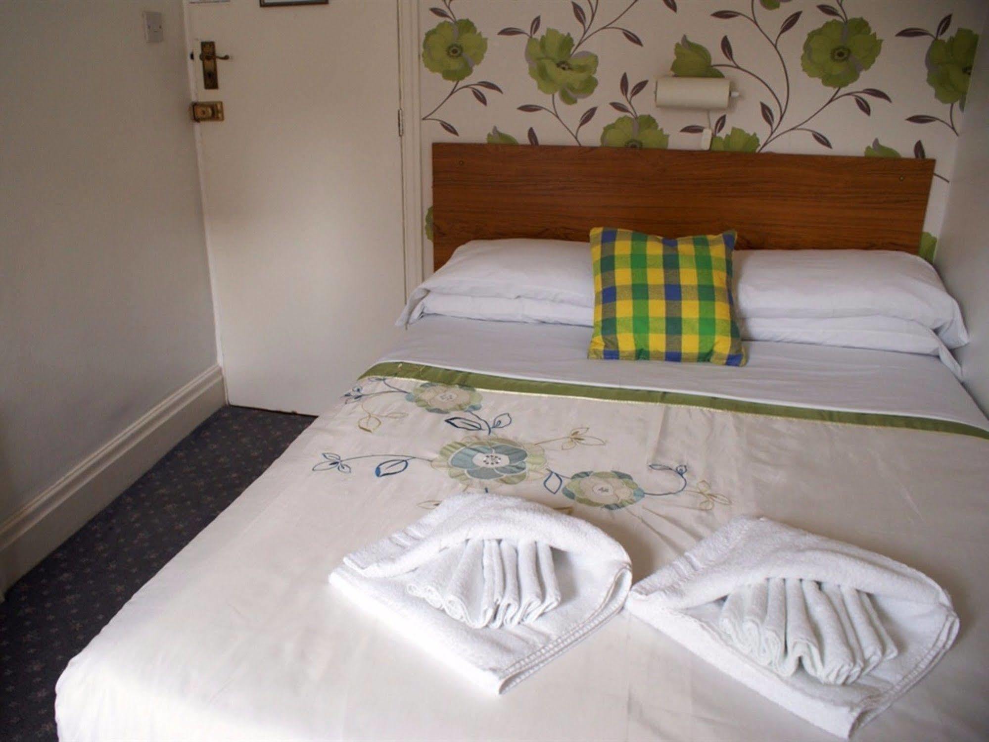 The Highfield Private Hotel Blackpool Zewnętrze zdjęcie