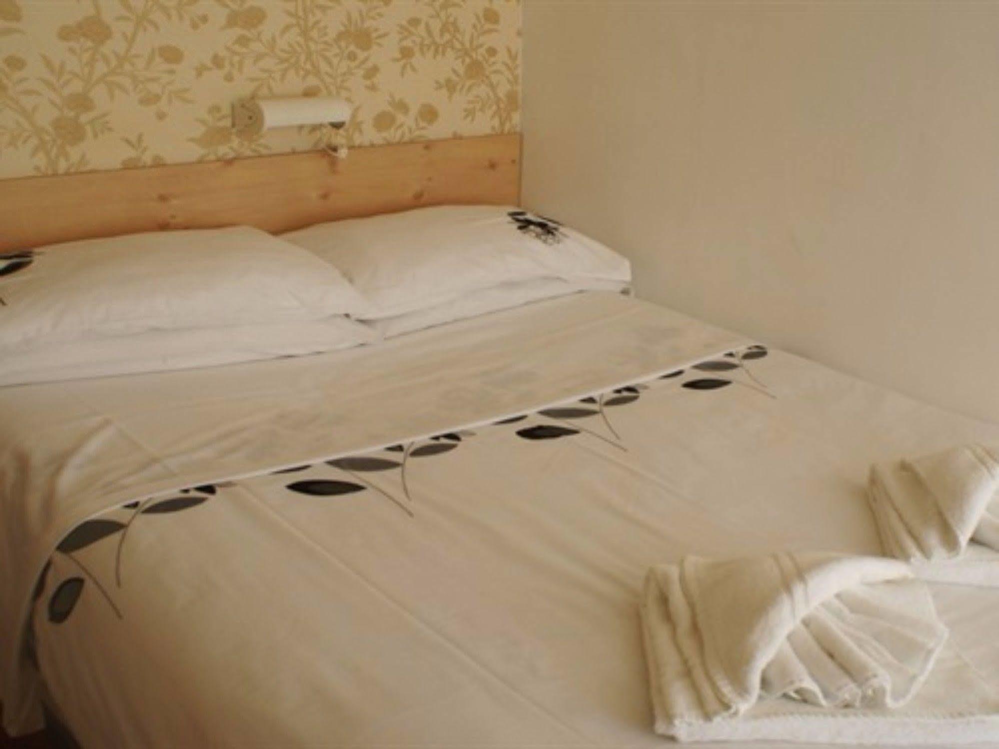 The Highfield Private Hotel Blackpool Zewnętrze zdjęcie
