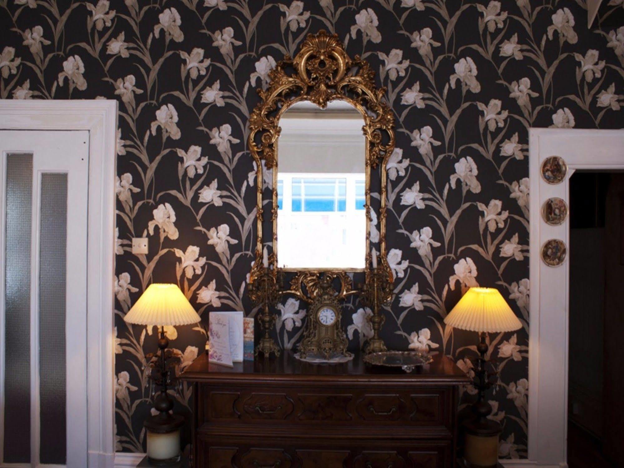 The Highfield Private Hotel Blackpool Zewnętrze zdjęcie