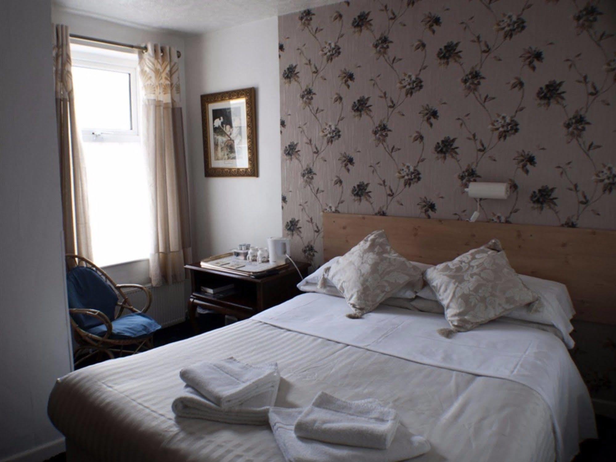 The Highfield Private Hotel Blackpool Zewnętrze zdjęcie